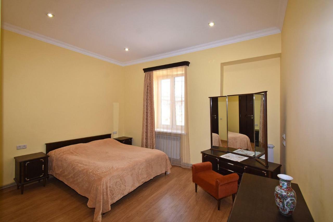 Guest House Arsan Tsaghkadzor Exterior photo