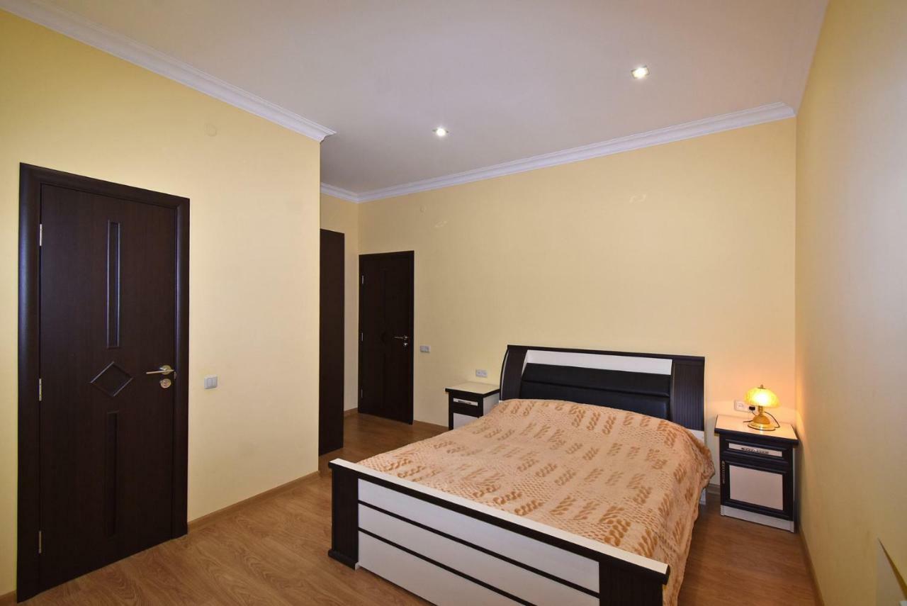 Guest House Arsan Tsaghkadzor Exterior photo