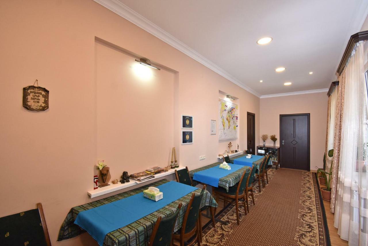Guest House Arsan Tsaghkadzor Exterior photo