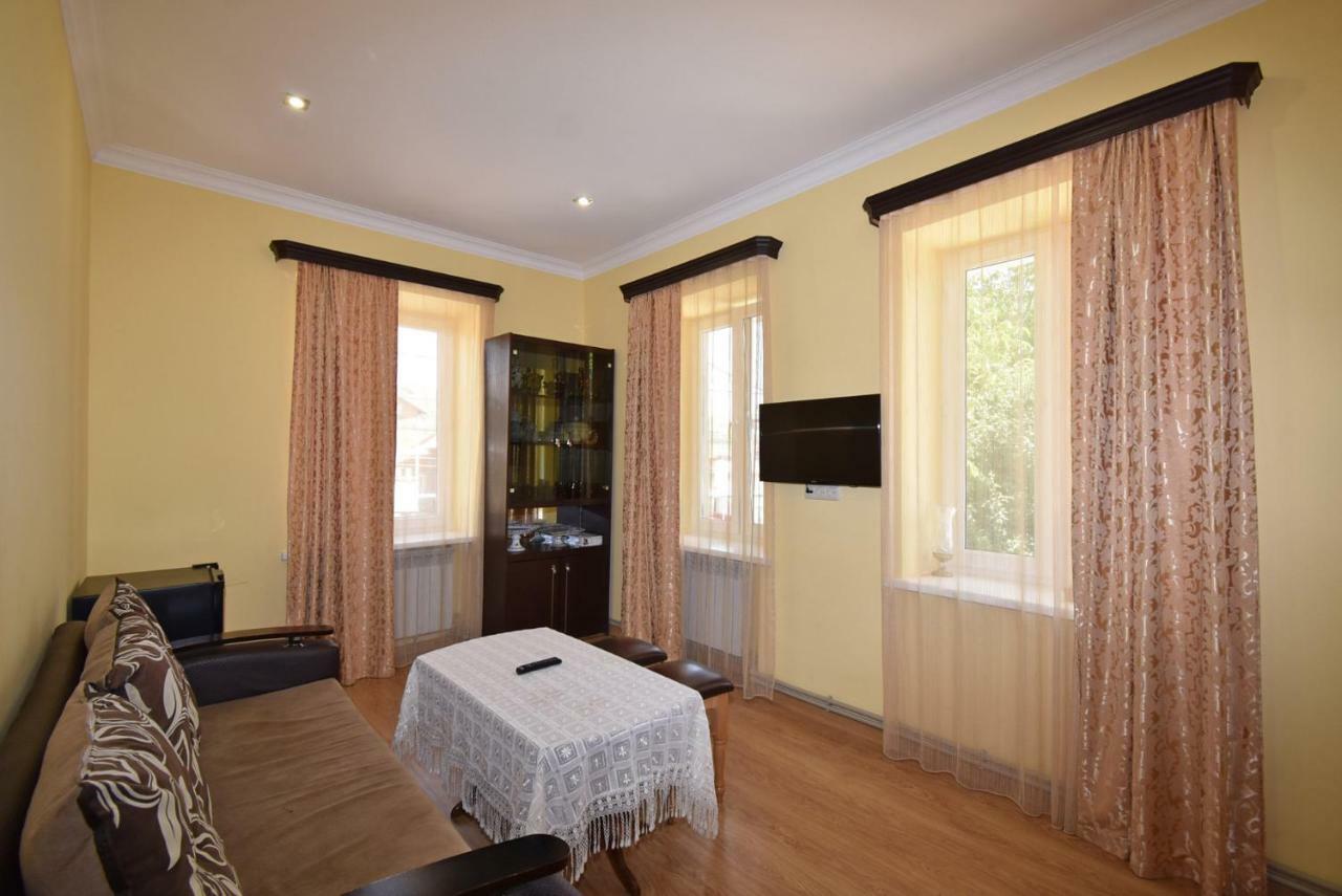 Guest House Arsan Tsaghkadzor Exterior photo