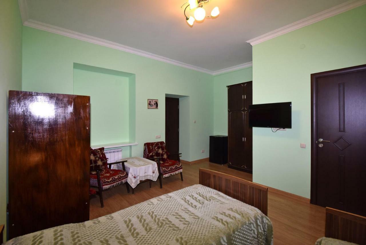 Guest House Arsan Tsaghkadzor Exterior photo